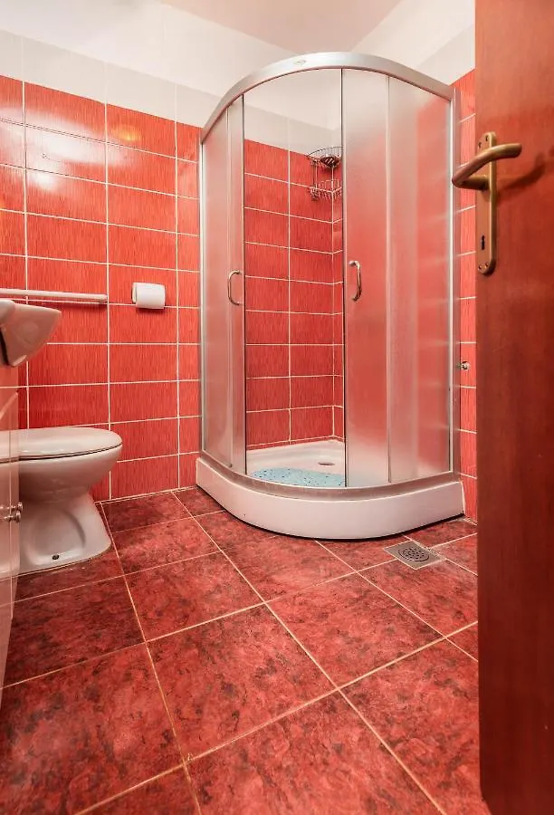 Apartman Mauro Pula 0*,